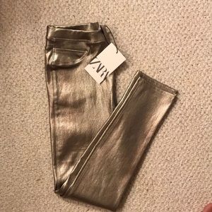 Gold faux leather legging/pant (slightly stretchy)